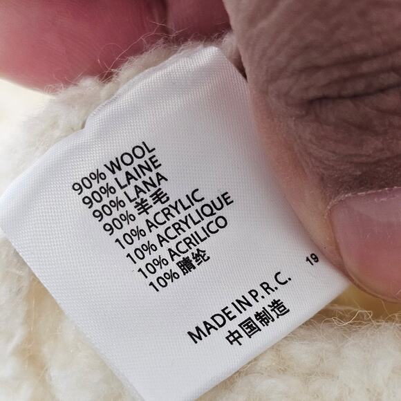 Brandy Melville Women's Winona Cable Knit Wool Sweater one Size - Picture 6 of 8